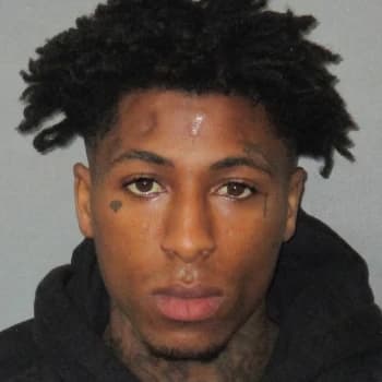 ag5zera's Kick streamer profile picture