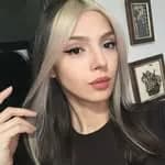 Almina's Kick streamer profile picture