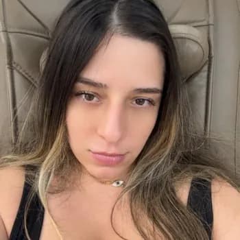 AriLove's Kick streamer profile picture