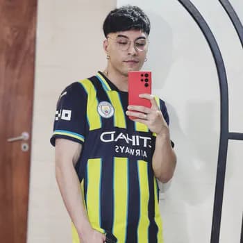 awpitia's Kick streamer profile picture