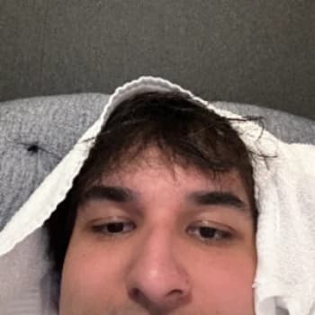 CarenBabaknia's Kick streamer profile picture