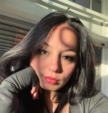 Diyennefer's Kick streamer profile picture