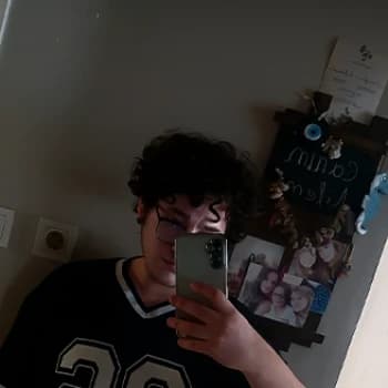 EEroxy's Kick streamer profile picture