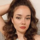 Elif profile picture