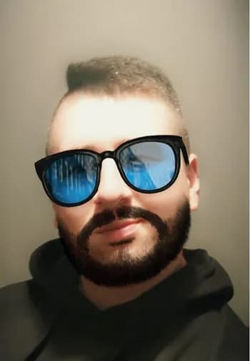 Endrjuuu97's Kick streamer profile picture