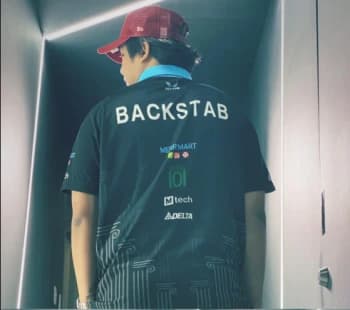 Itsmebackstab's Kick streamer profile picture
