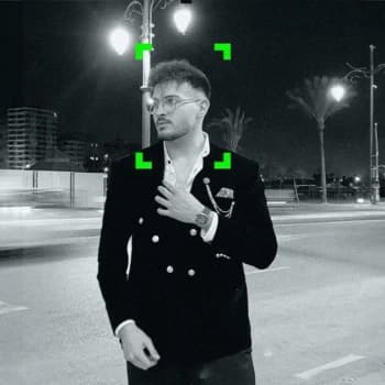 KheLo53's Kick streamer profile picture