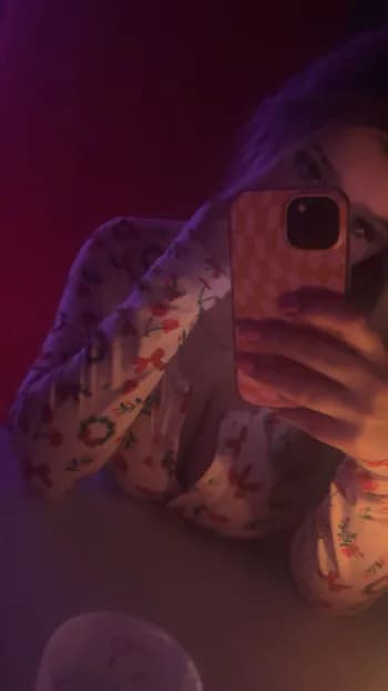 kikikrazy's Kick streamer profile picture