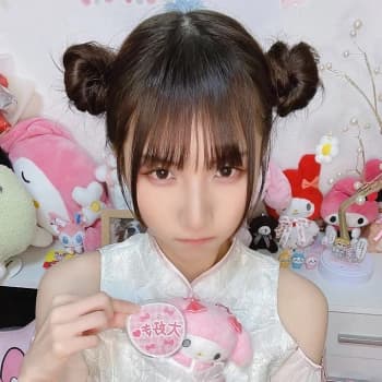 komako2525's Kick streamer profile picture