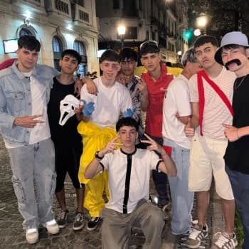 La_Plebee's Kick streamer profile picture