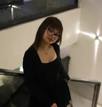 lilviviena's Kick streamer profile picture