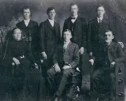 LURKfam's Kick streamer profile picture