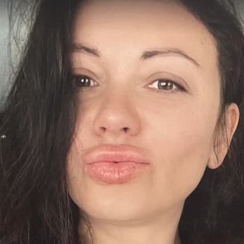 marlasingersoap's Kick streamer profile picture