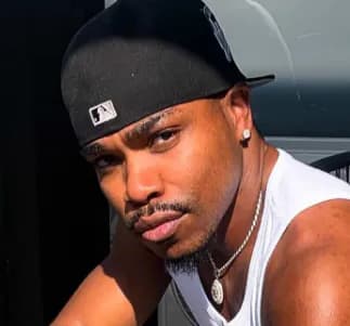 MikeSmallsJr's Kick streamer profile picture