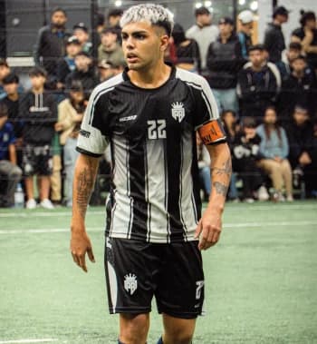 PELOZO22's Kick streamer profile picture