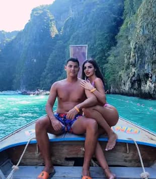 peXoN123's Kick streamer profile picture