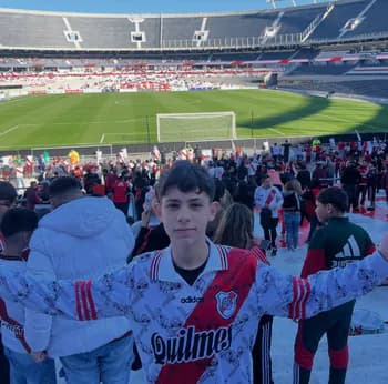 pichuucarp's Kick streamer profile picture