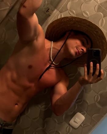 PieroArenast's Kick streamer profile picture