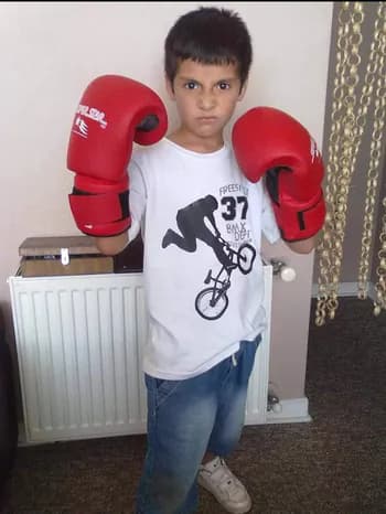 piriexe's Kick streamer profile picture