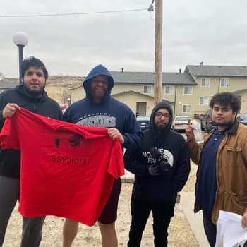 PredatorPoachers's Kick streamer profile picture