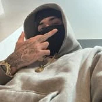 RenatoXavieerr's Kick streamer profile picture