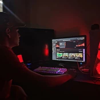 RossKID's Kick streamer profile picture