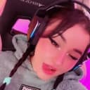 SaraLyche profile picture