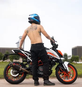 sukasblood's Kick streamer profile picture