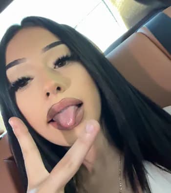 YERA's Kick streamer profile picture