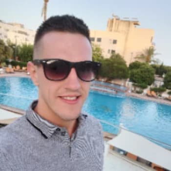 ZakreconyGG's Kick streamer profile picture