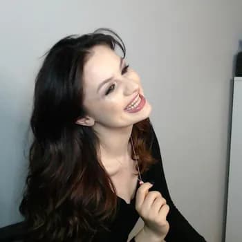 AysuAlp's Kick streamer profile picture