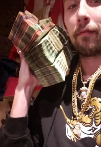 ClydeDabs's Kick streamer profile picture